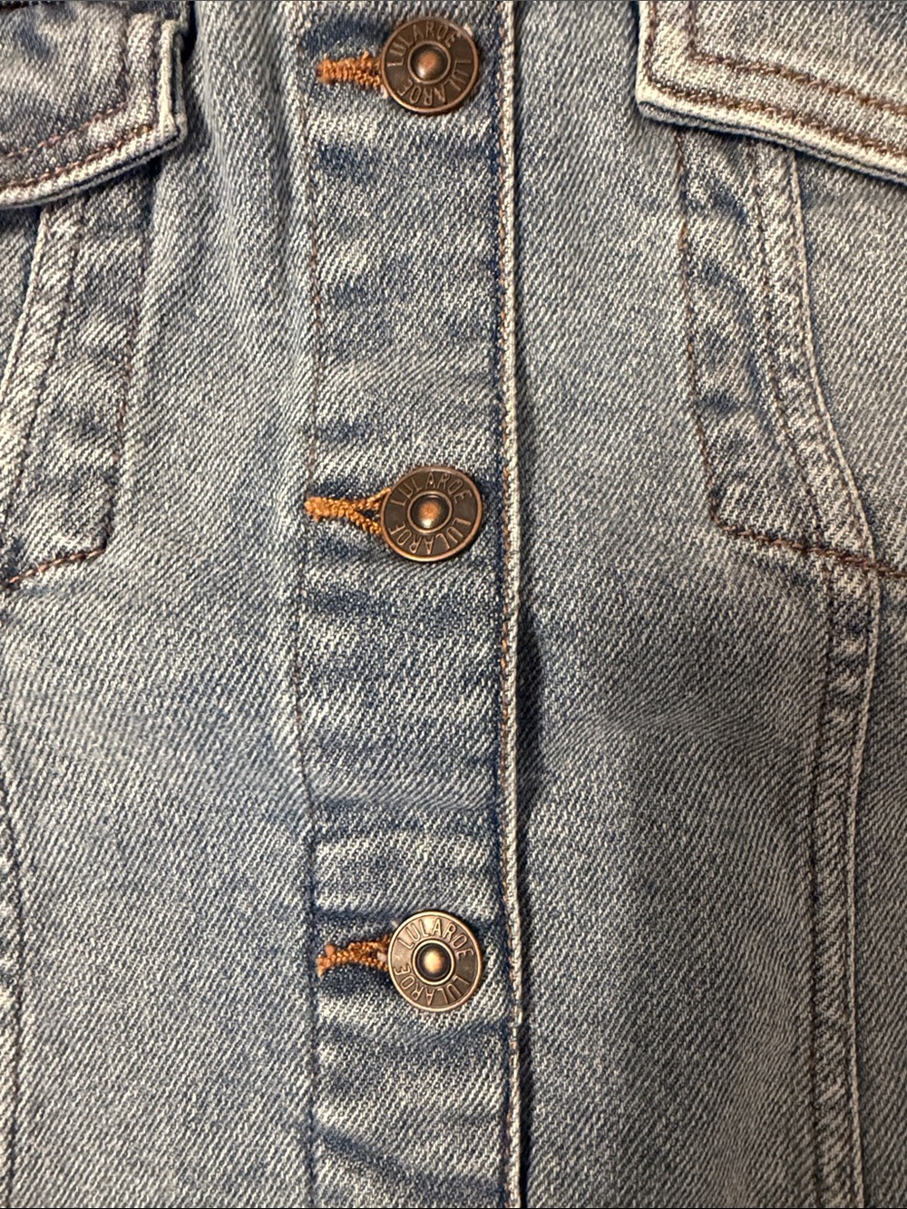 LuLaRoe Light Blue Denim Jean Jacket NWT Medium - Picture 4 of 12